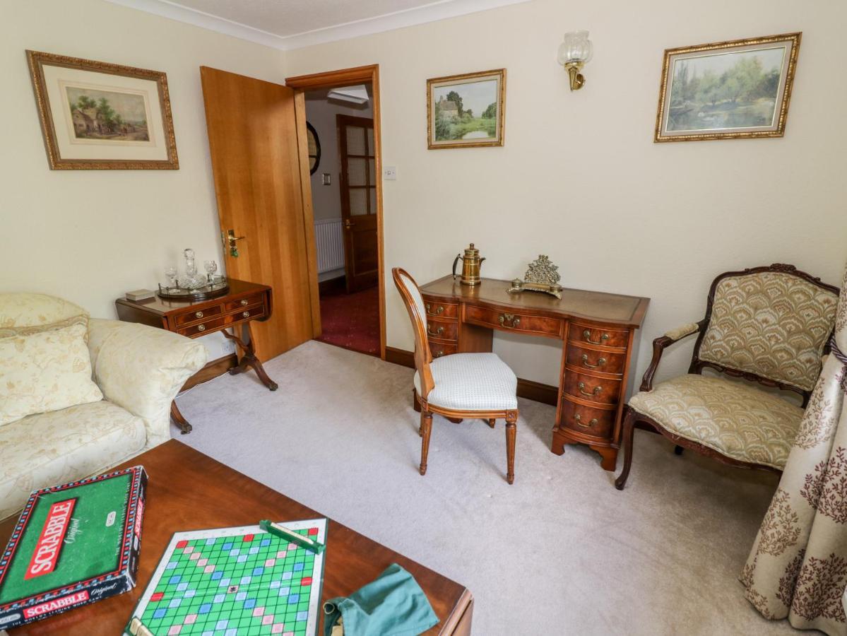 The Malins Apartment Moreton-in-Marsh Екстериор снимка