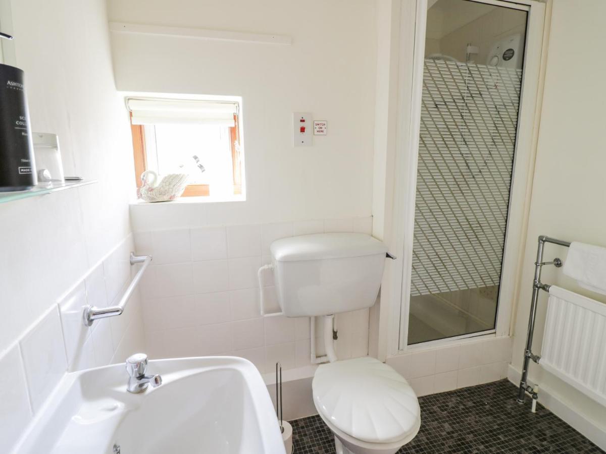 The Malins Apartment Moreton-in-Marsh Екстериор снимка