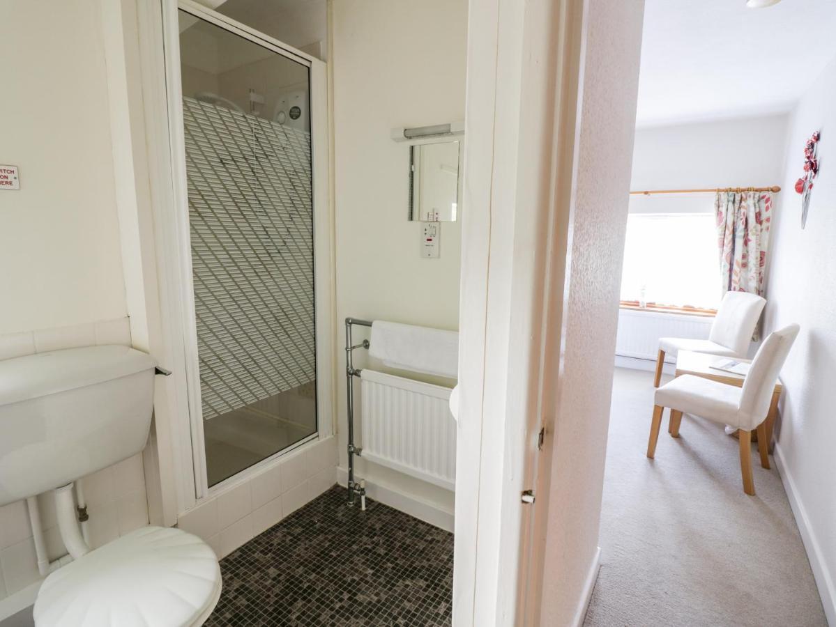 The Malins Apartment Moreton-in-Marsh Екстериор снимка